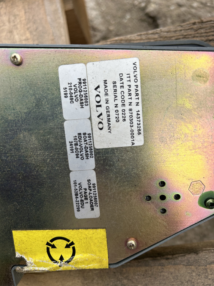 Volvo EW140 - ECU for Wheel excavator: picture 3 Volvo EW140 - ECU for Wheel excavator: picture 3