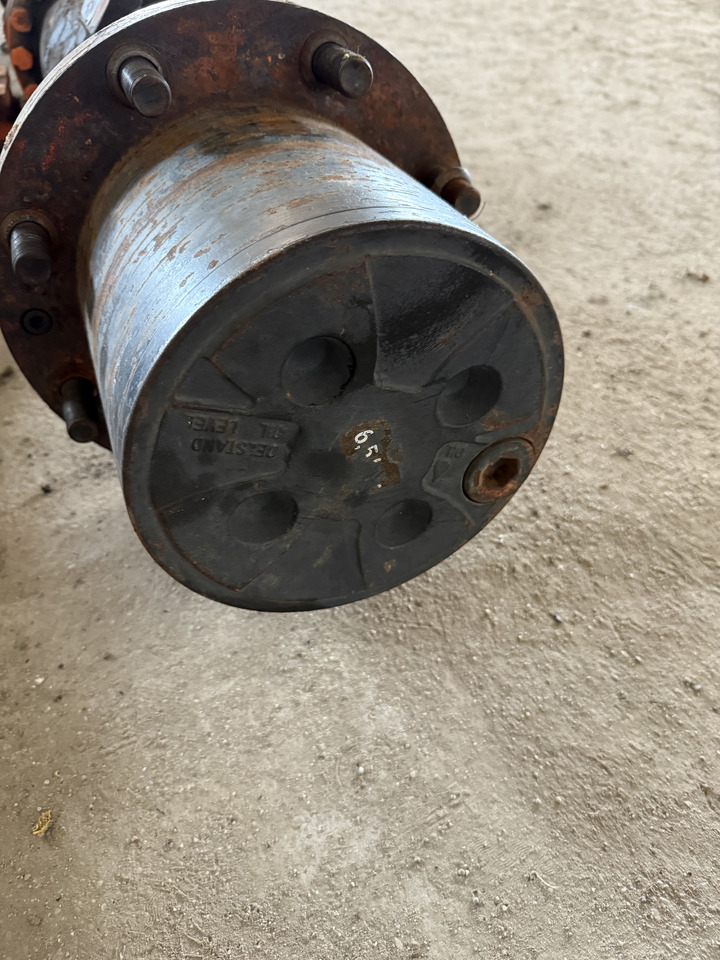 ZF AP-B355 - Final drive for Excavator: picture 3 ZF AP-B355 - Final drive for Excavator: picture 3