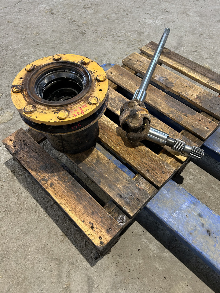 ZF APL B745 - Final drive for Wheel excavator: picture 2 ZF APL B745 - Final drive for Wheel excavator: picture 2