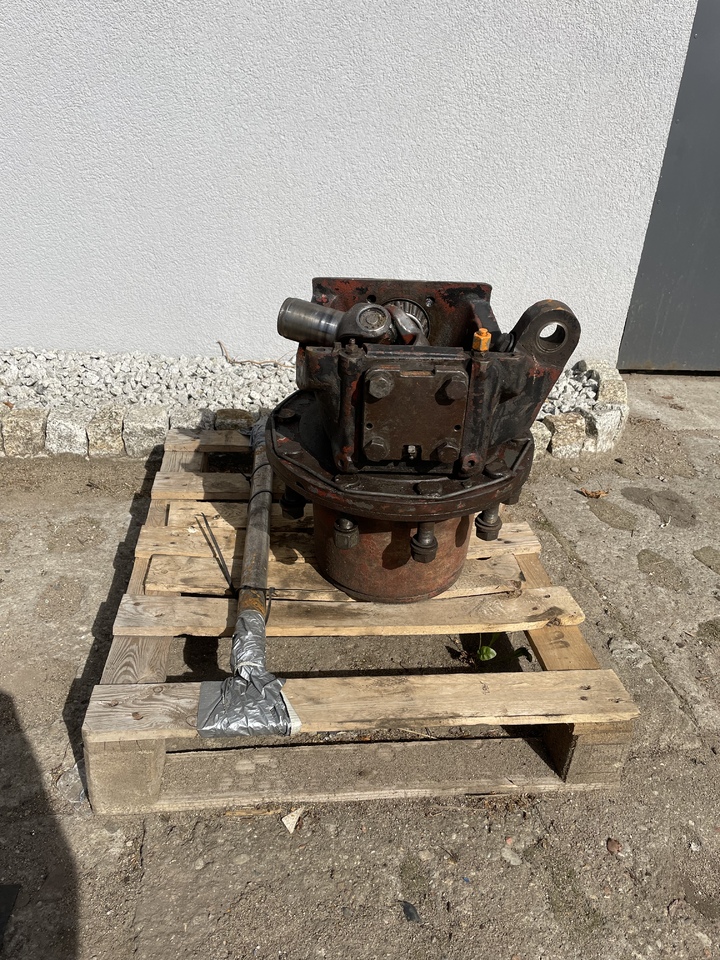 ZF APL-B755 - Final drive: picture 2 ZF APL-B755 - Final drive: picture 2