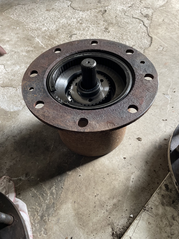 Zwolnica ZF APL-745 - Axle and parts for Wheel excavator: picture 2 Zwolnica ZF APL-745 - Axle and parts for Wheel excavator: picture 2