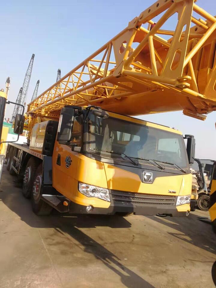 XCMG QY70K - Mobile crane: picture 1 XCMG QY70K - Mobile crane: picture 1