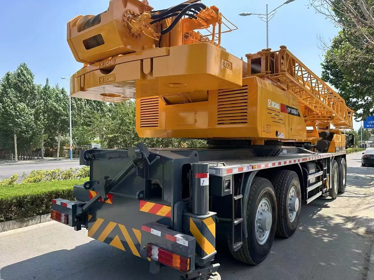 XCMG QY75K - All terrain crane: picture 2 XCMG QY75K - All terrain crane: picture 2
