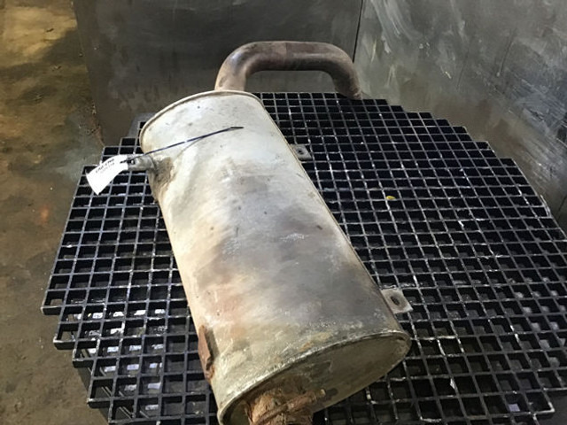 Liebherr A900C Li - Muffler: picture 1 Liebherr A900C Li - Muffler: picture 1