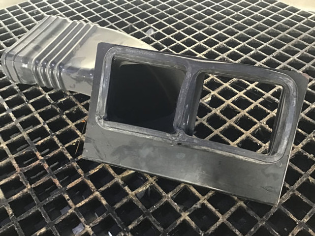 Liebherr Air Duct - A/C part: picture 1 Liebherr Air Duct - A/C part: picture 1