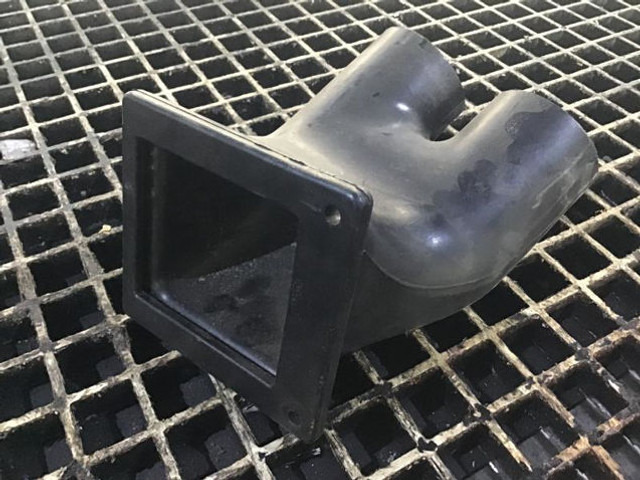 Liebherr Air Duct - A/C part: picture 2 Liebherr Air Duct - A/C part: picture 2