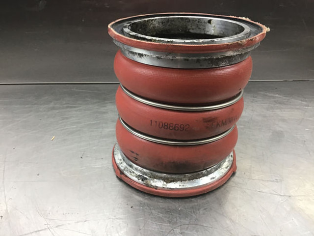 Liebherr Air Hose - A/C part: picture 2 Liebherr Air Hose - A/C part: picture 2