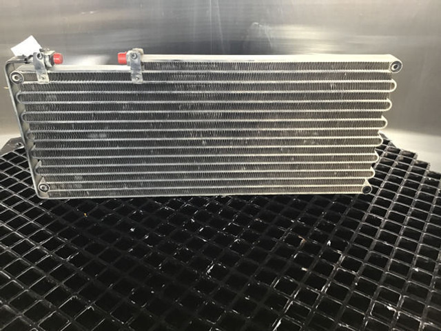 Liebherr Airco Condenser - A/C part: picture 4 Liebherr Airco Condenser - A/C part: picture 4