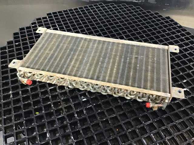 Liebherr Airco Condenser - A/C part: picture 2 Liebherr Airco Condenser - A/C part: picture 2