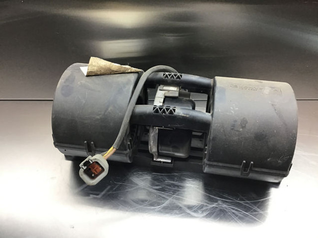 Liebherr Blower - Blower motor: picture 4 Liebherr Blower - Blower motor: picture 4