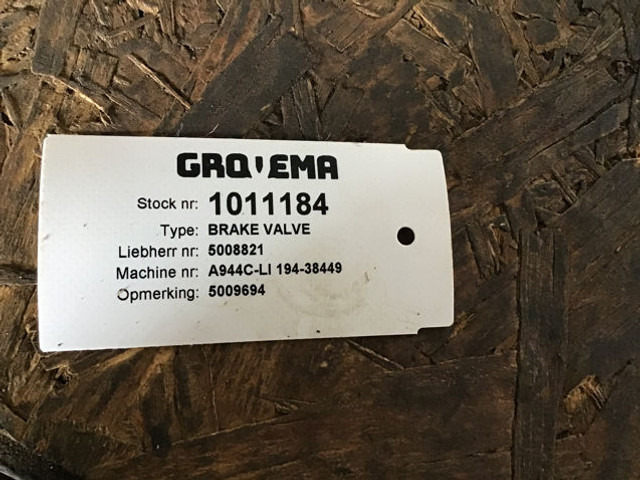 Liebherr Brake Valve - Valve: picture 3 Liebherr Brake Valve - Valve: picture 3
