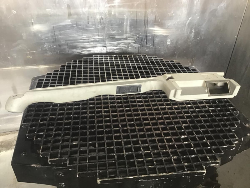 Liebherr Channel Rear Right - Cab and interior: picture 1 Liebherr Channel Rear Right - Cab and interior: picture 1