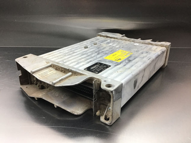 Liebherr Control - ECU: picture 4 Liebherr Control - ECU: picture 4
