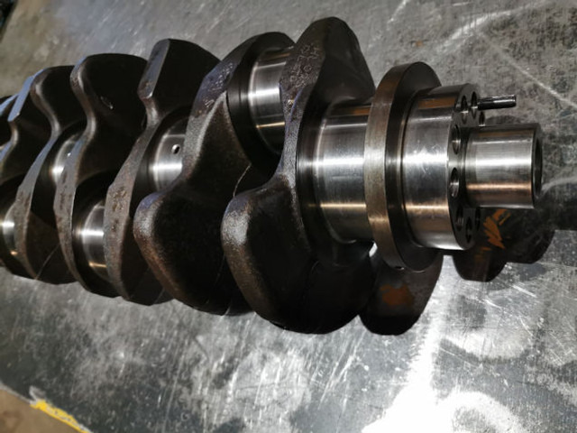 Liebherr Crankshaft D934S - Crankshaft: picture 4 Liebherr Crankshaft D934S - Crankshaft: picture 4
