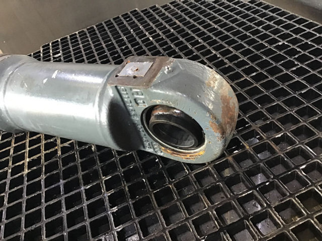 Hydraulic cylinder Liebherr Cylinder: picture 9