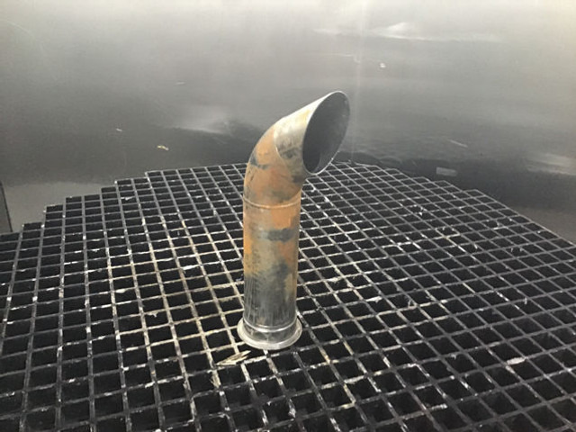 Liebherr End Pipe - Exhaust pipe: picture 2 Liebherr End Pipe - Exhaust pipe: picture 2