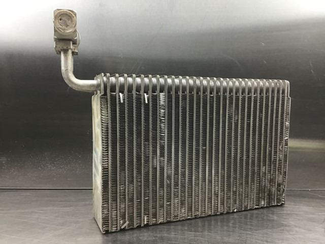 Liebherr Evaporator - A/C part: picture 2 Liebherr Evaporator - A/C part: picture 2