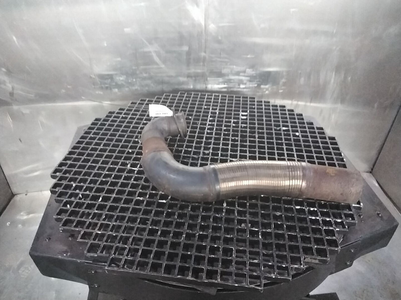 Liebherr Exhaust - Exhaust pipe: picture 1 Liebherr Exhaust - Exhaust pipe: picture 1