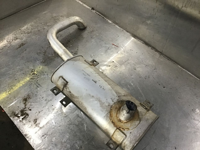 Liebherr Exhaust Silencer - Muffler: picture 3 Liebherr Exhaust Silencer - Muffler: picture 3