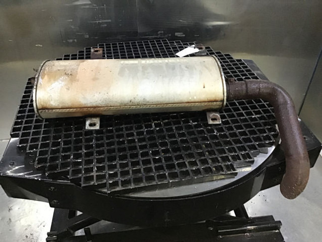 Liebherr Exhaust Silencer - Muffler: picture 2 Liebherr Exhaust Silencer - Muffler: picture 2