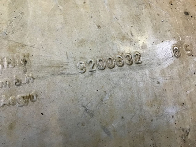 Liebherr Exhaust Silencer - Muffler: picture 4 Liebherr Exhaust Silencer - Muffler: picture 4