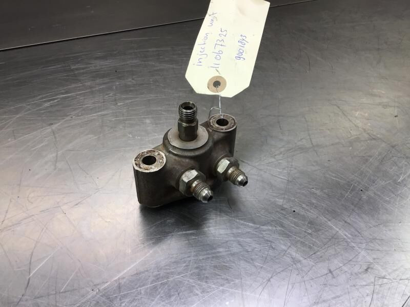 Liebherr Injection Unit - Engine and parts: picture 3 Liebherr Injection Unit - Engine and parts: picture 3