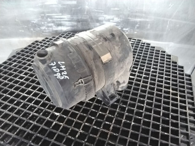 Liebherr - Air filter: picture 2 Liebherr - Air filter: picture 2