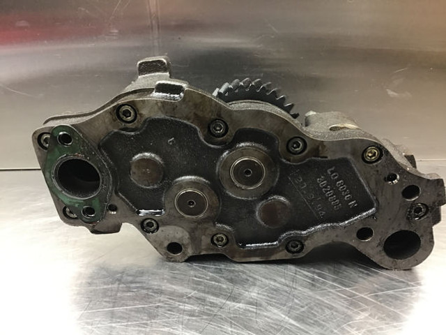 Liebherr Oil Pump - Oil pump: picture 4 Liebherr Oil Pump - Oil pump: picture 4
