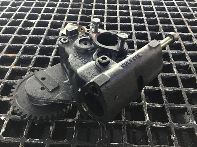Liebherr Oil Pump - Oil pump: picture 1 Liebherr Oil Pump - Oil pump: picture 1