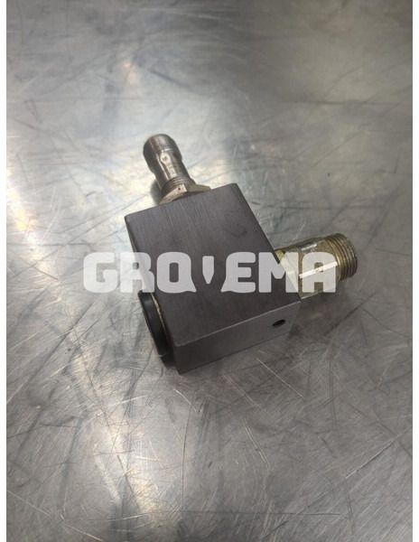 Liebherr R906 WLC / R906 C / R906 LC / R906 NLC - Valve: picture 2 Liebherr R906 WLC / R906 C / R906 LC / R906 NLC - Valve: picture 2