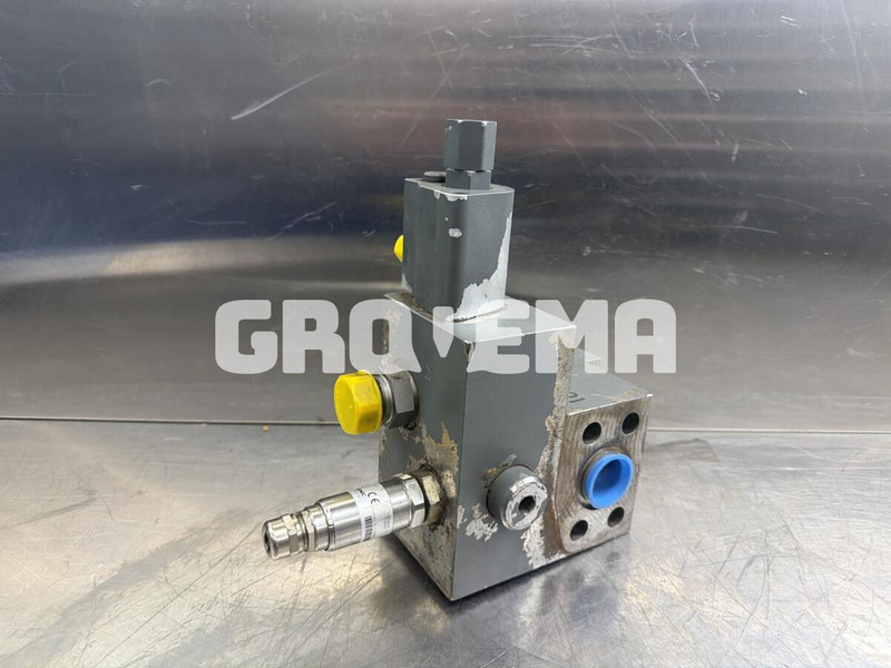 Liebherr R926 COMP / R926 K-LC / R926 LC / R926 CL / R906 WLC / R906 C - Hydraulics: picture 2 Liebherr R926 COMP / R926 K-LC / R926 LC / R926 CL / R906 WLC / R906 C - Hydraulics: picture 2