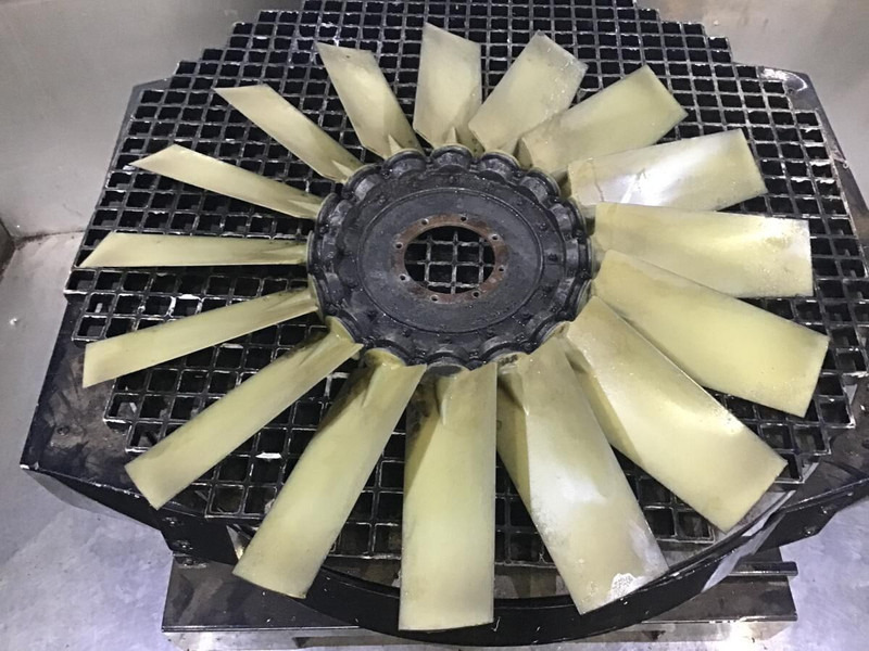 Liebherr R954B / R954HD / R954 - Fan: picture 1 Liebherr R954B / R954HD / R954 - Fan: picture 1