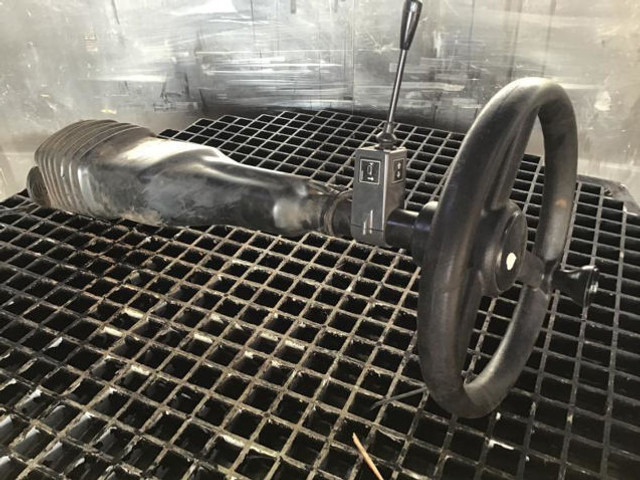Liebherr Steering Column - Steering column: picture 1 Liebherr Steering Column - Steering column: picture 1