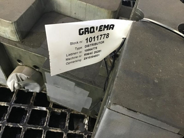 Spare parts Liebherr Fuel Tank: picture 20