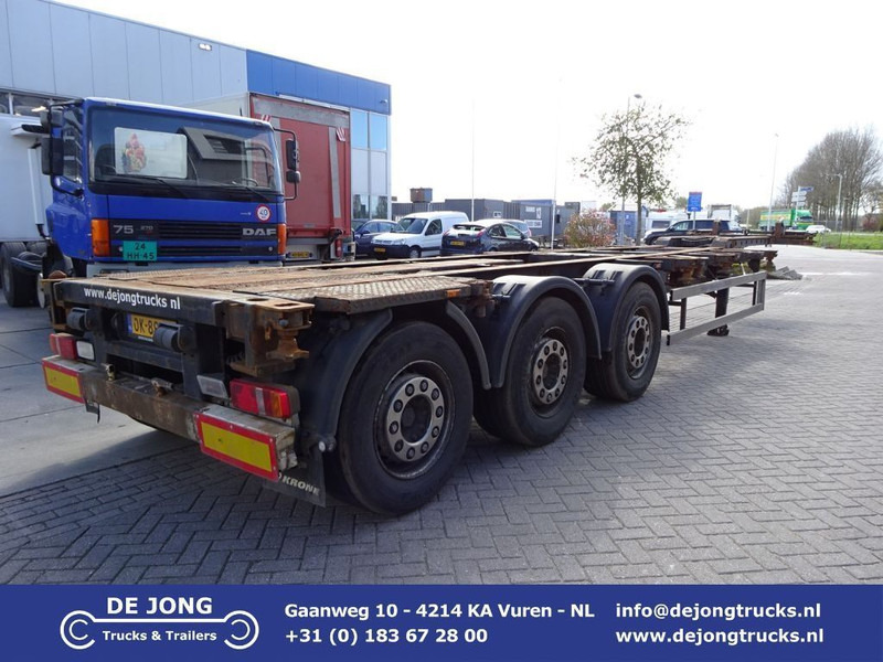 Krone SD Chassis / ADR / 2x Extendable / MB + Disc / 2x Lift Axle - Container transporter/ Swap body semi-trailer: picture 1 Krone SD Chassis / ADR / 2x Extendable / MB + Disc / 2x Lift Axle - Container transporter/ Swap body semi-trailer: picture 1