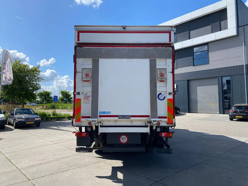 Renault D Wide 320 DTI 8 / Closed box / Euro 6 / Dhollandia - Box truck: picture 5 Renault D Wide 320 DTI 8 / Closed box / Euro 6 / Dhollandia - Box truck: picture 5