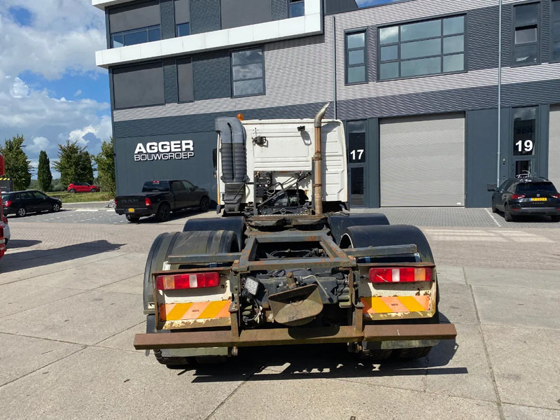 Volvo FM 440 6x4 / Hooklift and Tractor / Hub Reduction - Tractor unit: picture 5 Volvo FM 440 6x4 / Hooklift and Tractor / Hub Reduction - Tractor unit: picture 5