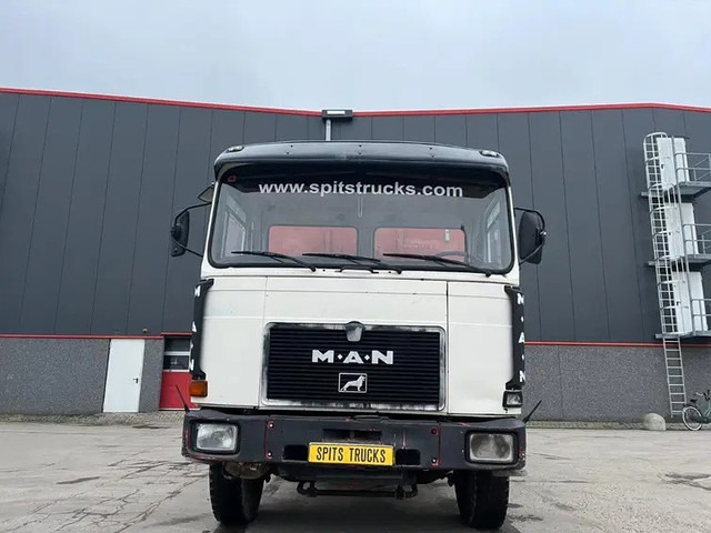 MAN F8 26.321 Manual + Full Steel 6x4 - Dropside/ Flatbed truck: picture 2 MAN F8 26.321 Manual + Full Steel 6x4 - Dropside/ Flatbed truck: picture 2