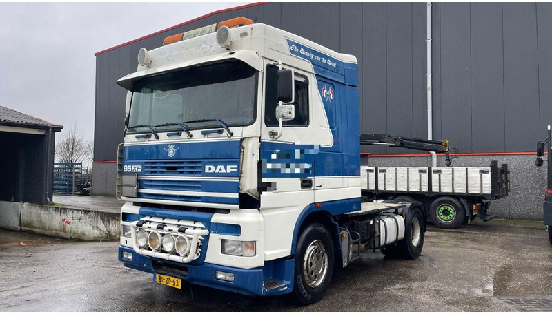 DAF XF 380 Manual HOLLAND TRUCK (from first owner) - Tractor unit: picture 1 DAF XF 380 Manual HOLLAND TRUCK (from first owner) - Tractor unit: picture 1