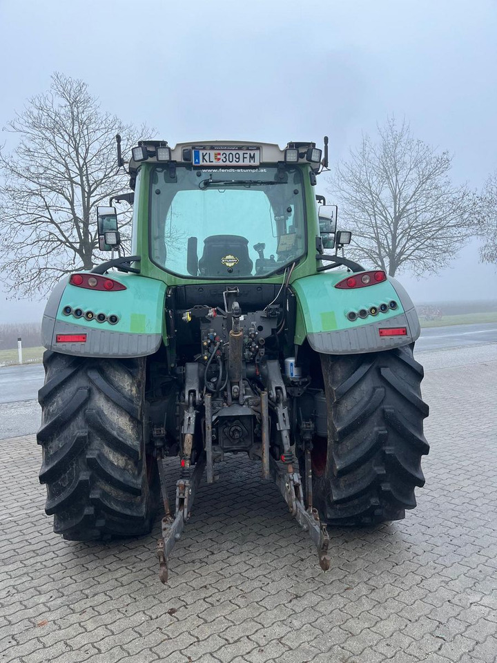 Fendt 724 Vario - Farm tractor: picture 5 Fendt 724 Vario - Farm tractor: picture 5