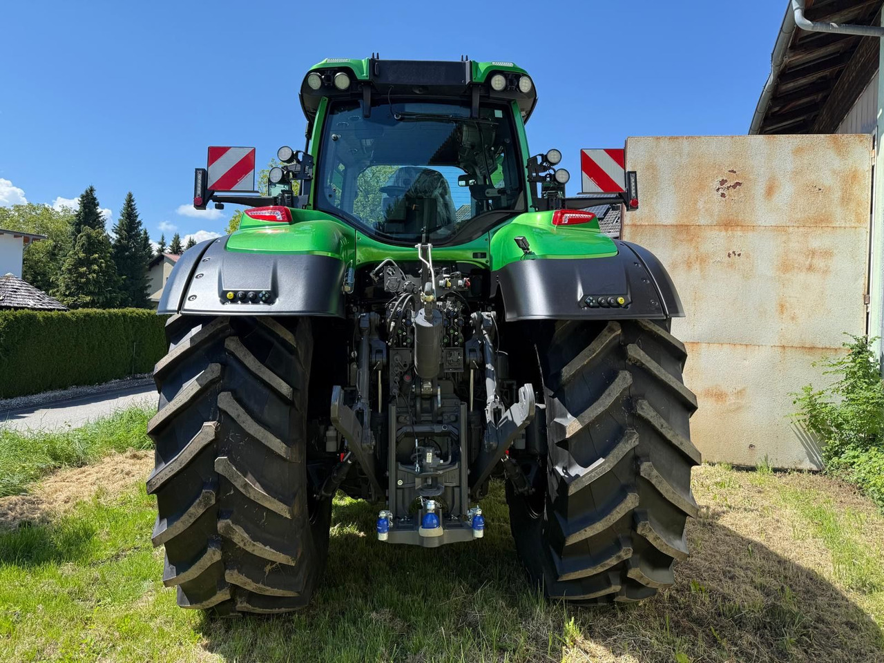 Valtra S 416 - Farm tractor: picture 3 Valtra S 416 - Farm tractor: picture 3