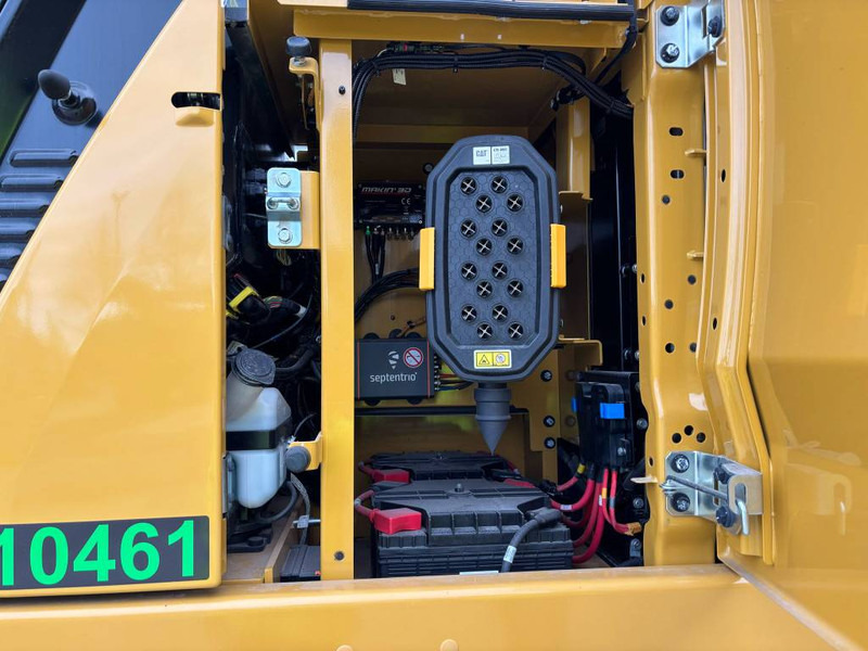 Excavator Cat 323 SLR: picture 17