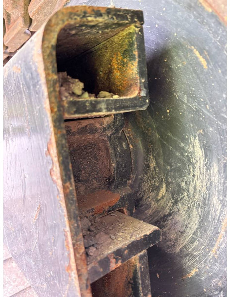 Excavator Cat 323 SLR: picture 13