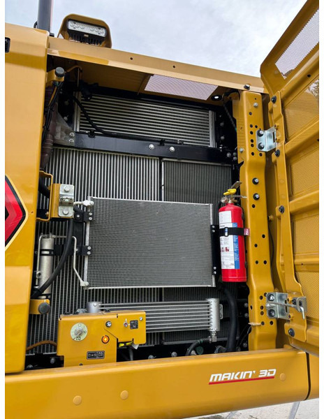 Excavator Cat 323 SLR: picture 18