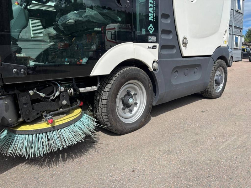 Road sweeper Mathieu MC-210 Azura Flex Street Sweeper: picture 7