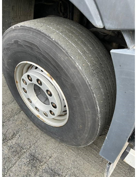 Concrete mixer truck Volvo FMX 540: picture 13