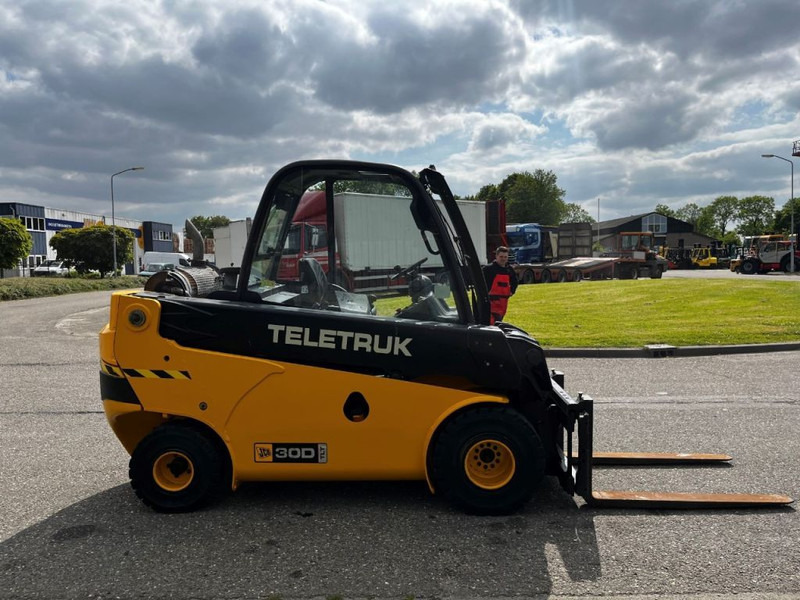 JCB TLT30 - Telescopic handler: picture 2 JCB TLT30 - Telescopic handler: picture 2
