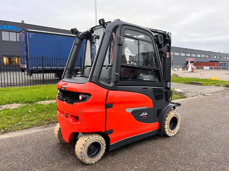 Linde E35HL-01 - Electric forklift: picture 3 Linde E35HL-01 - Electric forklift: picture 3