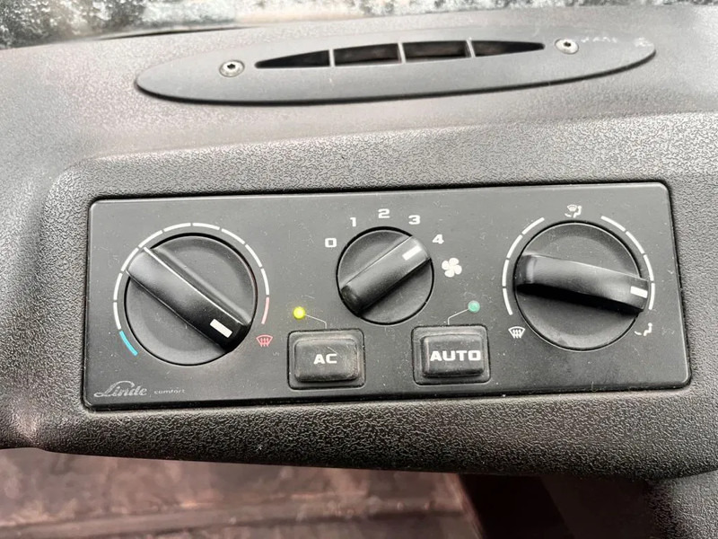 Diesel forklift Linde H80D-01/1100: picture 14