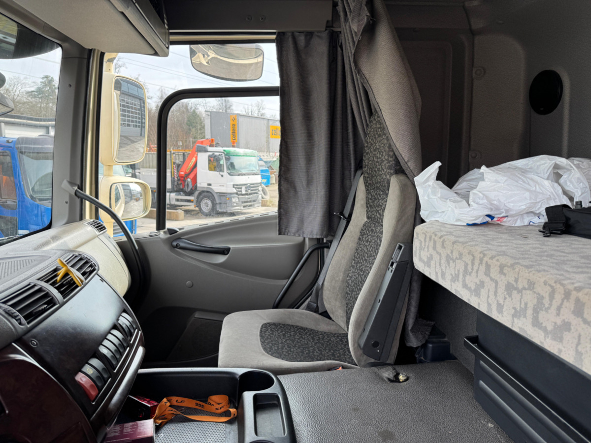 Livestock truck DAF CF410 4x2: picture 15